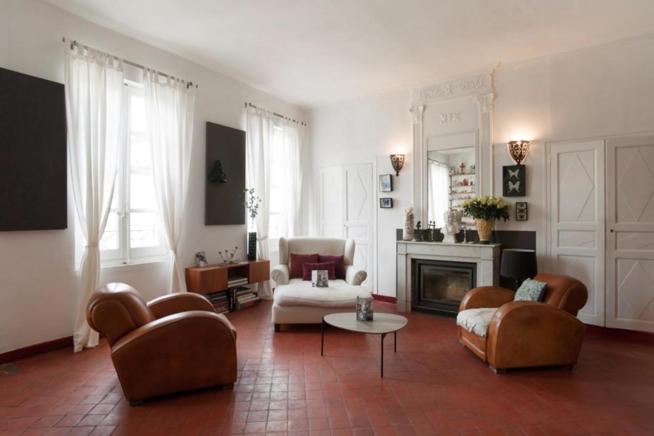 Charming And Large Duplex Flat With Beautiful Terrace In Avignon Exterior photo