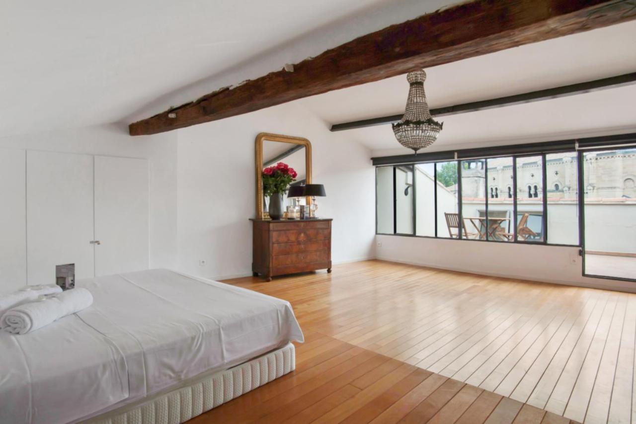 Charming And Large Duplex Flat With Beautiful Terrace In Avignon Exterior photo